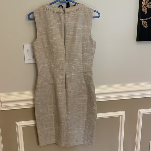 T Tahari Breydan sheath dress size 2, NWT - Picture 5 of 8